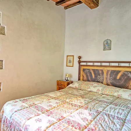 Sleeps 5 Pool Wifi *