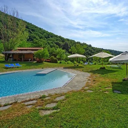 Sleeps 5 Pool Wifi Appartamento Figline Valdarno