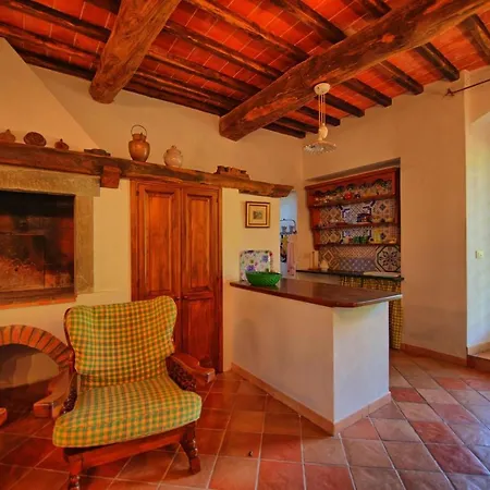 Sleeps 5 Pool Wifi