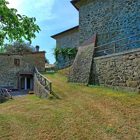 Sleeps 5 Pool Wifi Appartamento